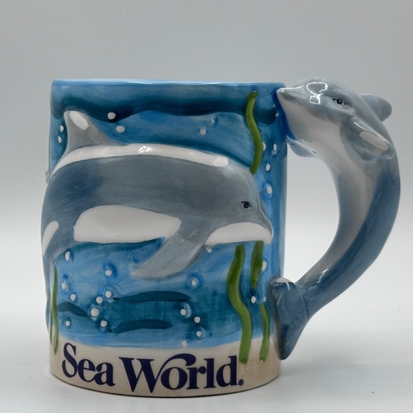 Sea World Dolphins 3D Ceramic Mug - Picture 1 of 9